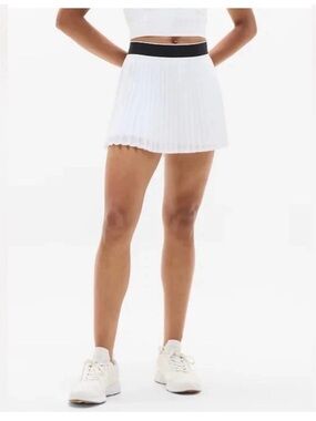 Athleta New White Power Serve Skort NWT size M